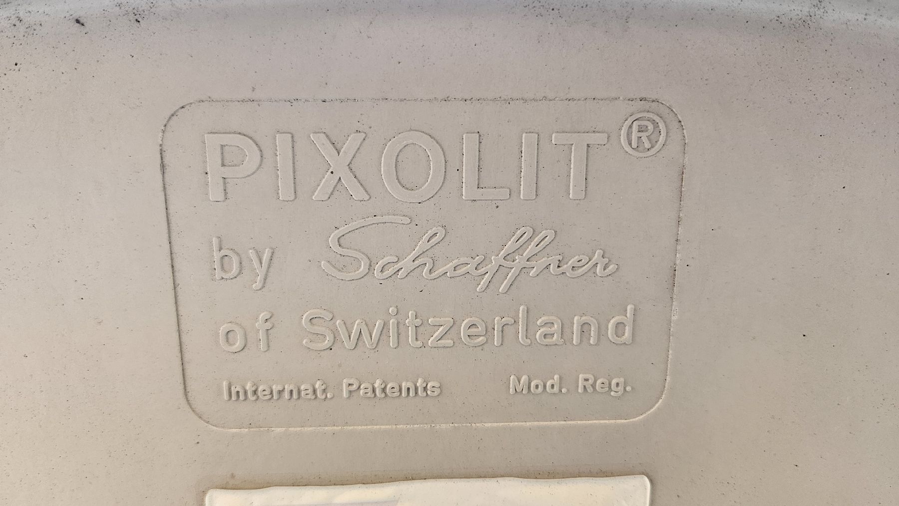 Tavoli: Schaffner Gartentisch PIXOLIT  rund von Schaffner. – Usato da Gontenschwil venduto da Everest1313 3