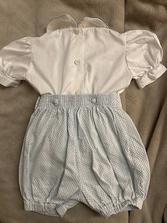 Lotti & Set di vestiti: Ensemble d'été Baby Dior  – Usato da Versoix venduto da jen_k2qv 4