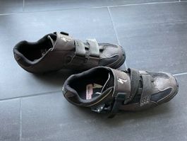 Specialized Veloschuhe Grösse 42 für warme Sommertage