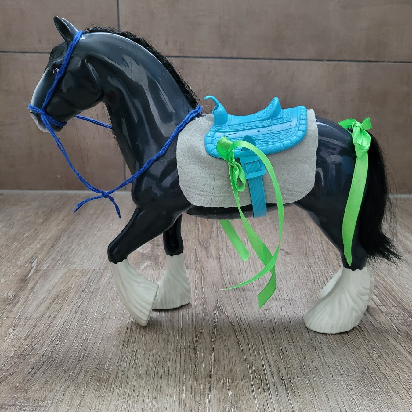 Giocattoli: Barbie Pferd Magnus und Puppe Merida – Usato da Niederbuchsiten venduto da klengyel 4