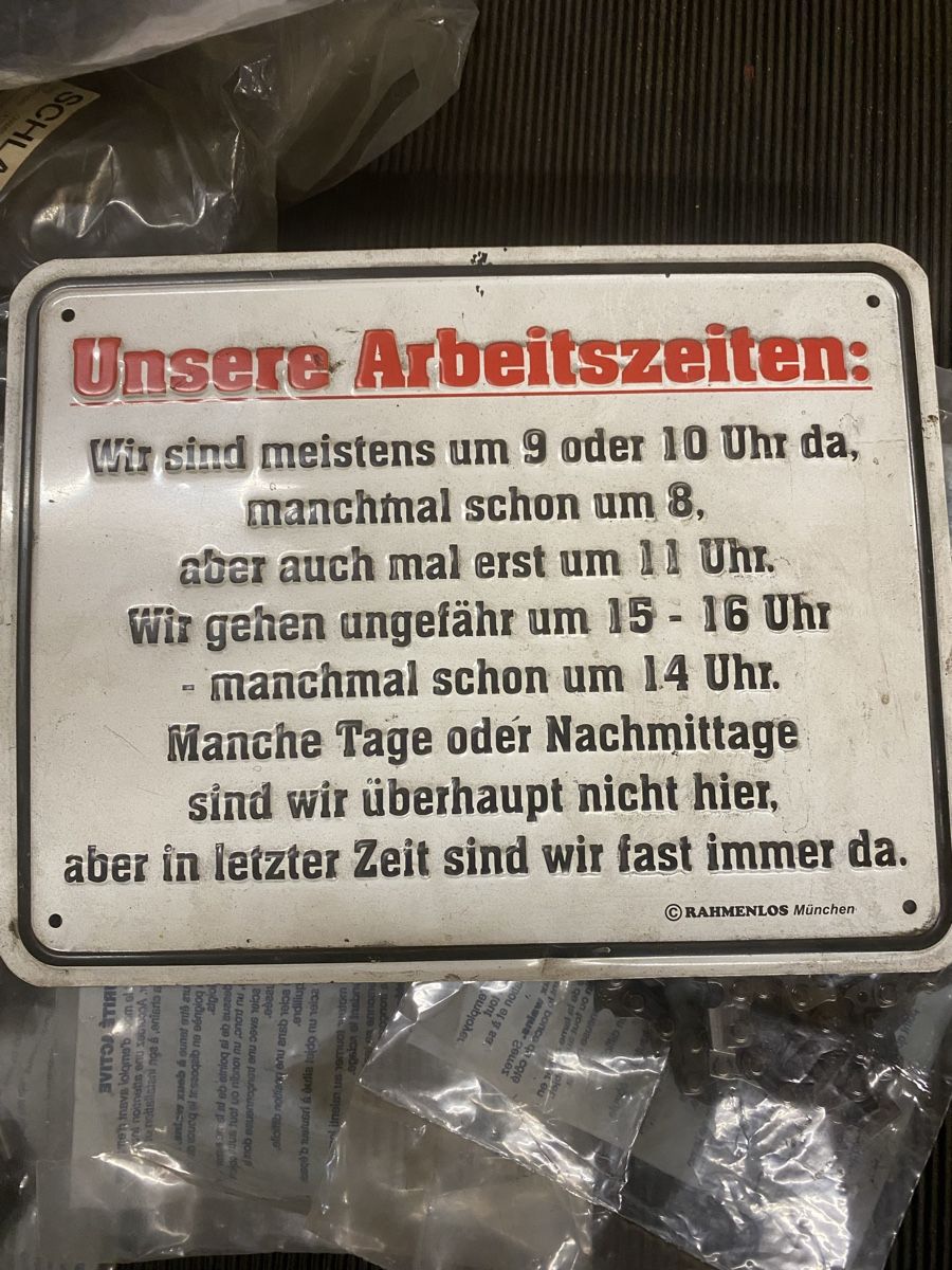 Schilder: Blechschild  – Gebraucht aus Menzingen von Edelmuni7