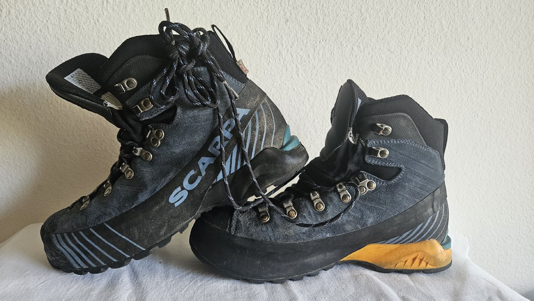 Scarpa Herrenschuhe: Wanderschuhe SCARPA Herren Grösse 43  – Gebraucht aus Ettingen von samiba 3