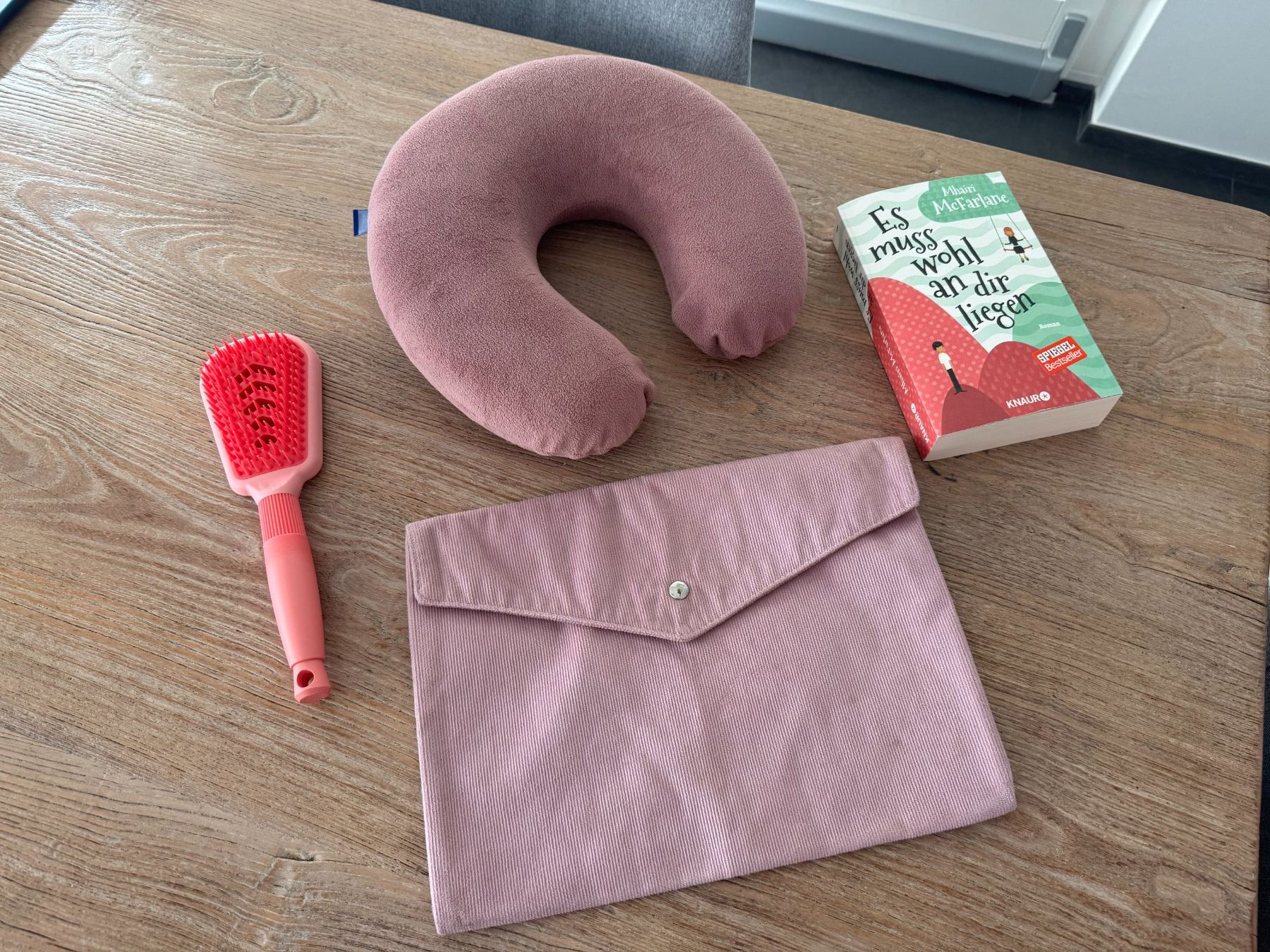 Kleiderpakete & -sets: 4 Stk. Mädchen Set – Gebraucht aus Bonstetten von MJ45
