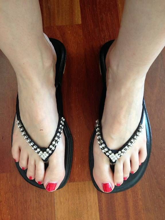 Scarpe da donna: Schwarze Sandaletten mit Strasssteinen, Grösse 38 – Nuovo (secondo la descrizione) da Zürich venduto da Taxista 1
