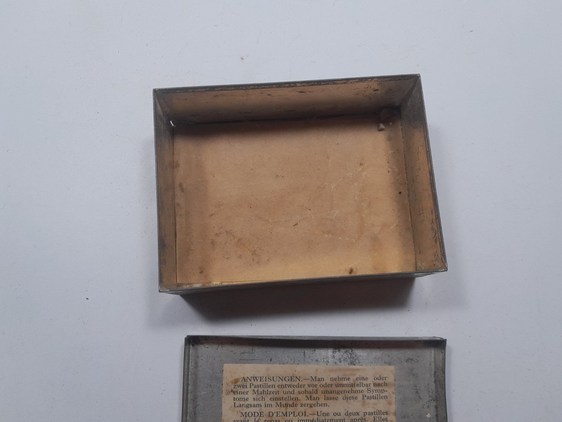 Barattoli: Vintage Blechdose Savory & Moore Ltd. – Usato da Männedorf venduto da Bel-view 4