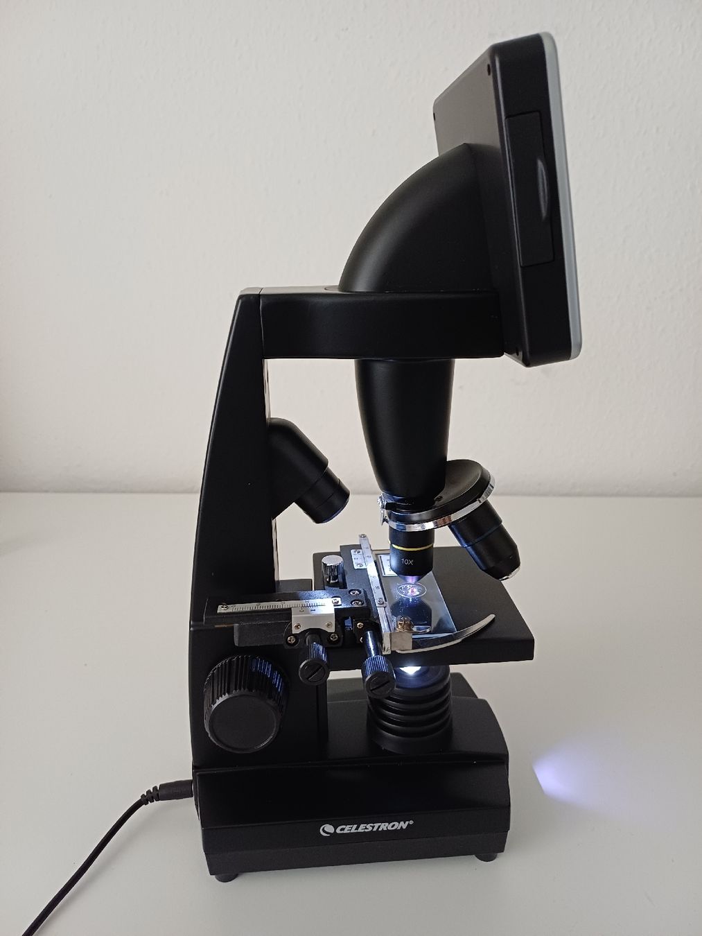 Celestron Mikroskopie: Microscope avec écran numérique – Neu (gemäss Beschreibung) aus Trélex von almet_07 1
