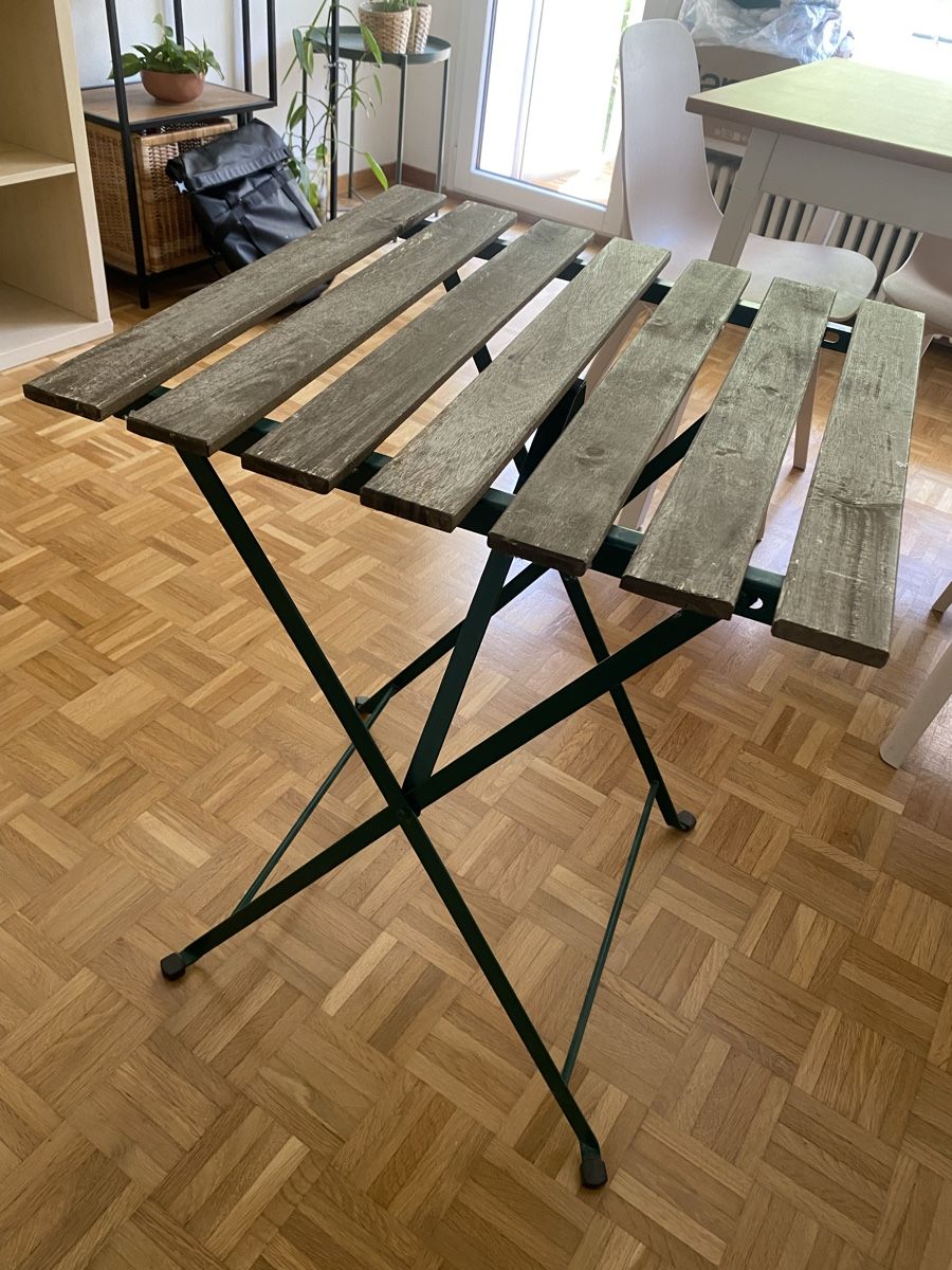 Tables: Garten-/Balkontisch  – D'occasion à Winterthur par fabia.studer
