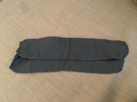 Grey thin socks (1 pair)