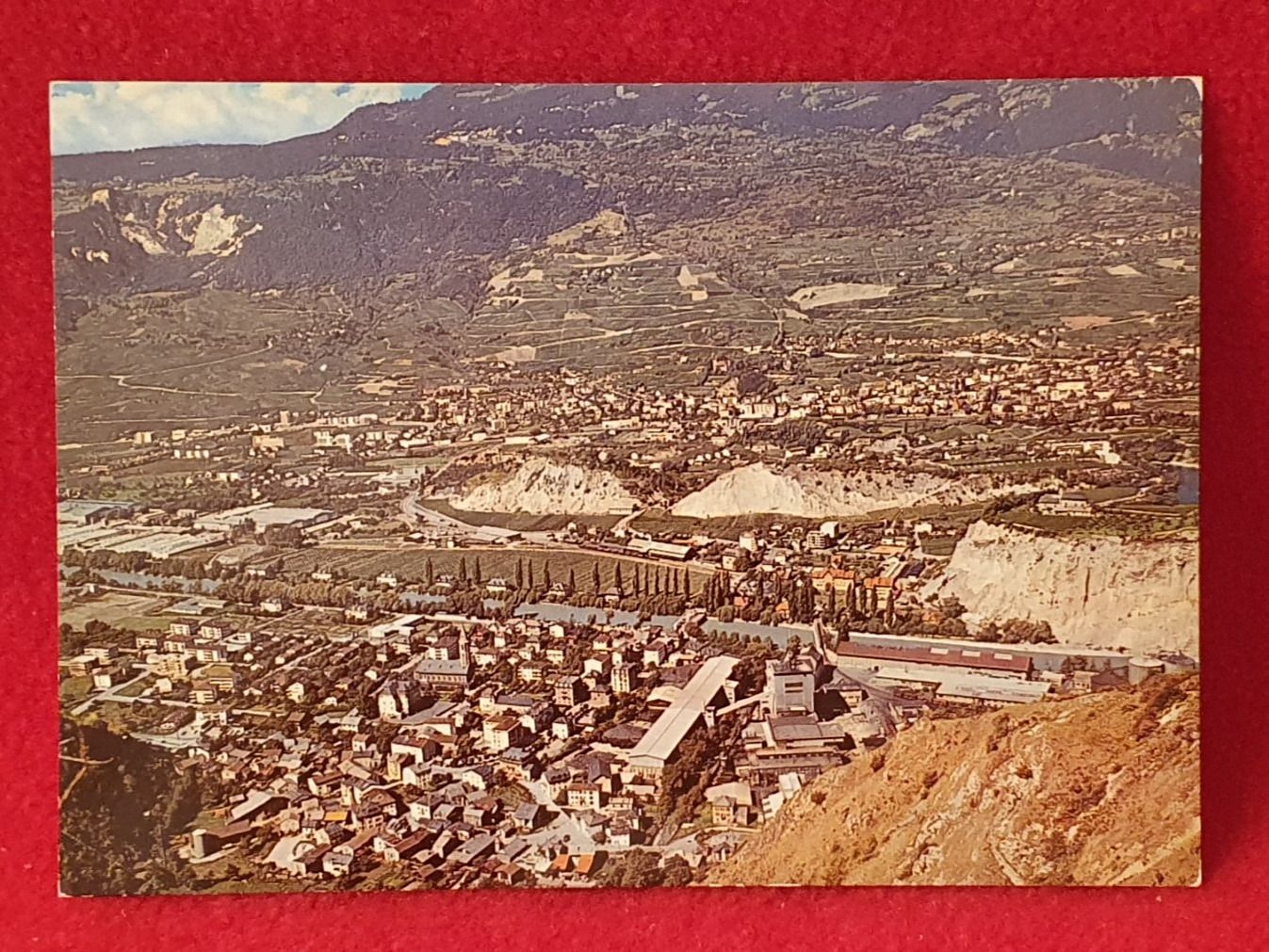 Cartoline postali: Flugaufnahme Chippis et Sierre Wallis – Usato da Küttigen venduto da Melisch1000