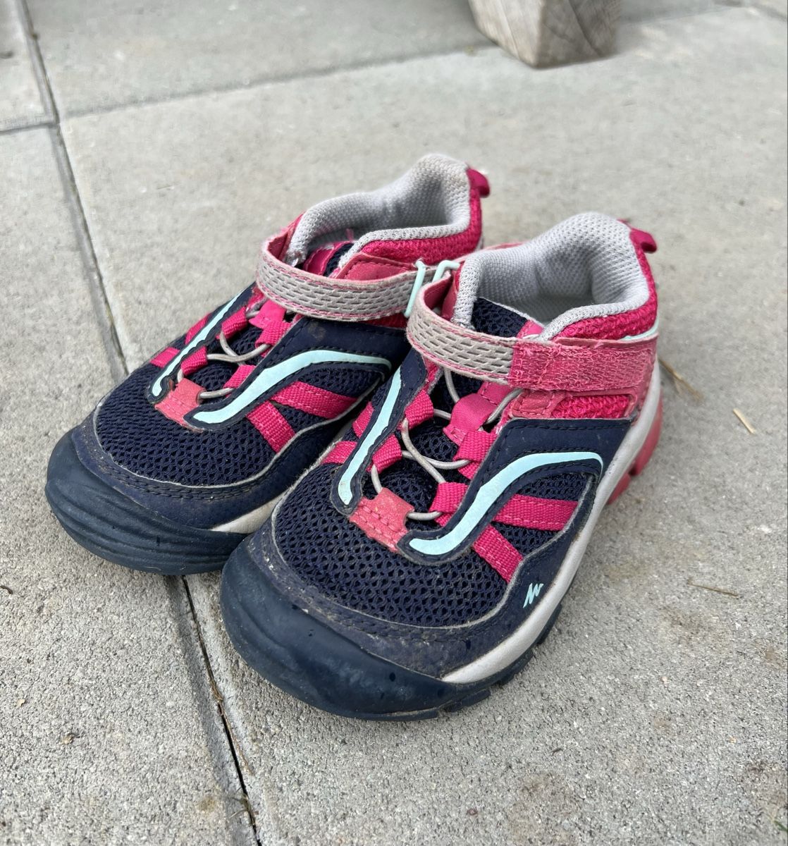 Scarpe per ragazze: Schuhpaket Gr. 25 – Usato da Lützelflüh-Goldb venduto da F1tom 2