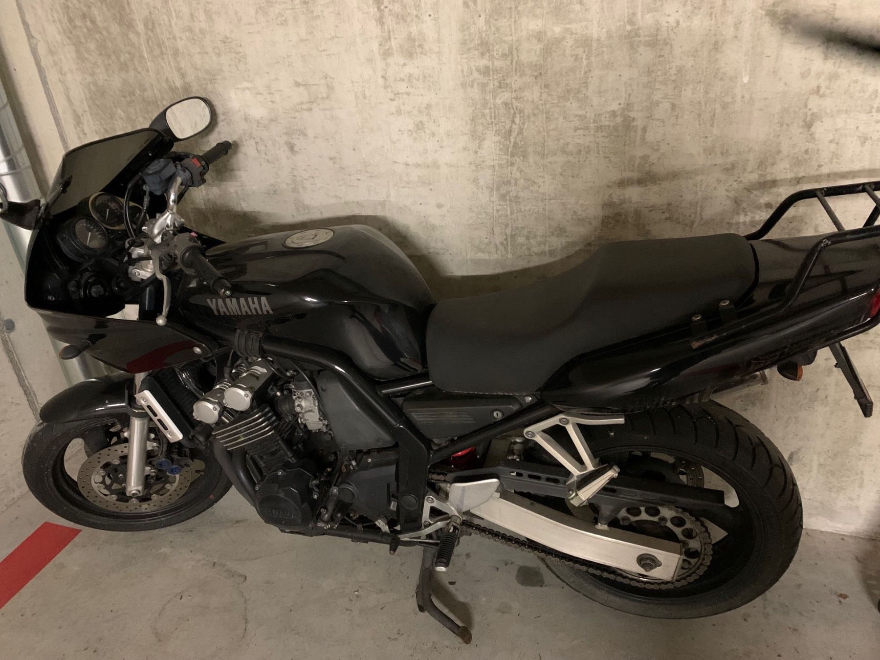 Yamaha Route: Yamaha FZS 600 – D'occasion à Biel/Bienne par basassa