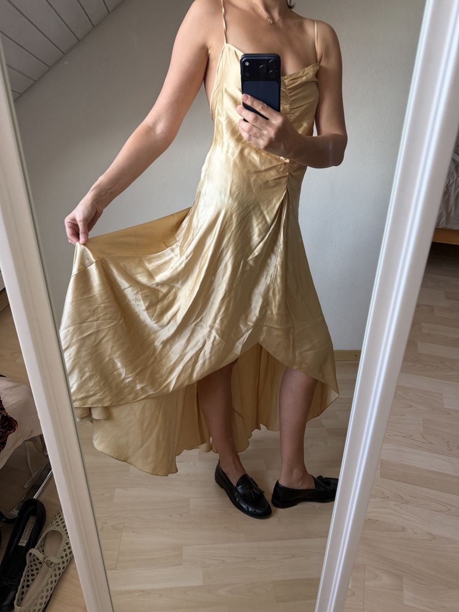 Kleider: Kleid aus 100% Seide M – Gebraucht aus Birmensdorf ZH von elibela 1