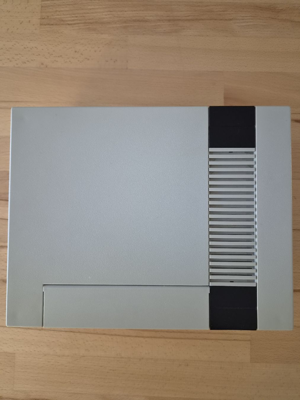 Nintendo Console: Nintendo Entertainment System (NES) + 2 Controller – Usato da Biel/Bienne venduto da collector_comics 7