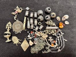 Sehr alter Schmuck aus dem Jemen    ca.  254 g