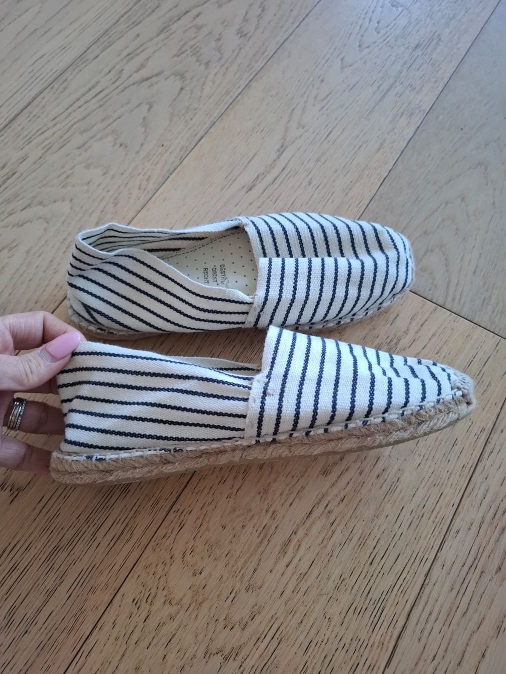 Scarpe da donna: Stoff Espadrilles mit Streifen, Gr. 37, NEU – Nuovo (secondo la descrizione) da Massagno venduto da Michaela.F 1
