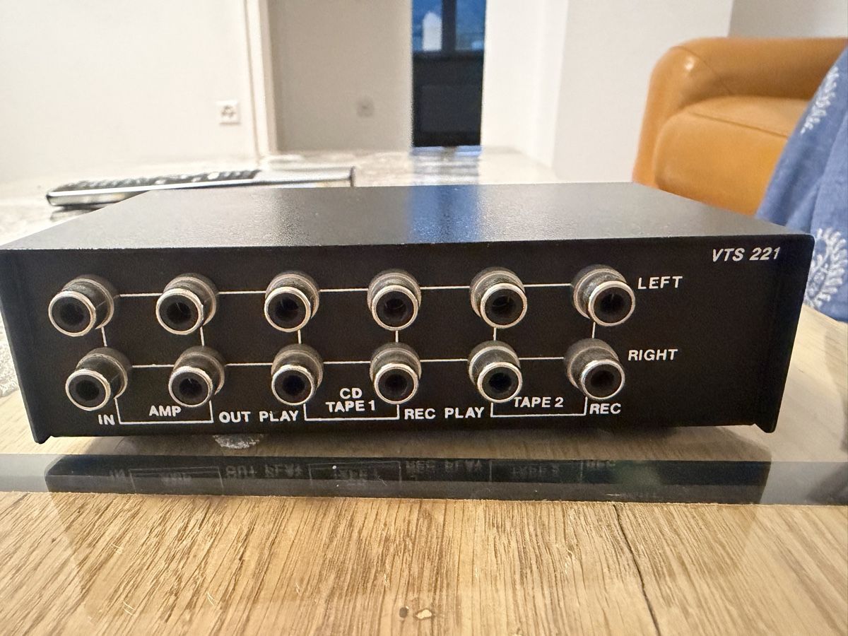 Aufnahmegeräte: Vogel's VTS 221 Taperecorder Switch – Gebraucht aus Trimbach von SABO-61 6