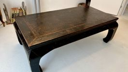 Asiatischer Vintage-Sofatisch