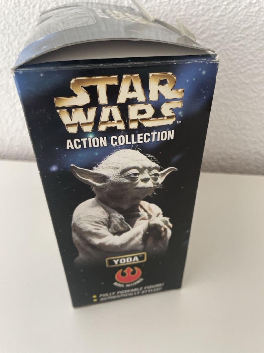 Jouets: Star Wars Yoda Figur 1997 – D'occasion à Buchs par Moni_ka. 3