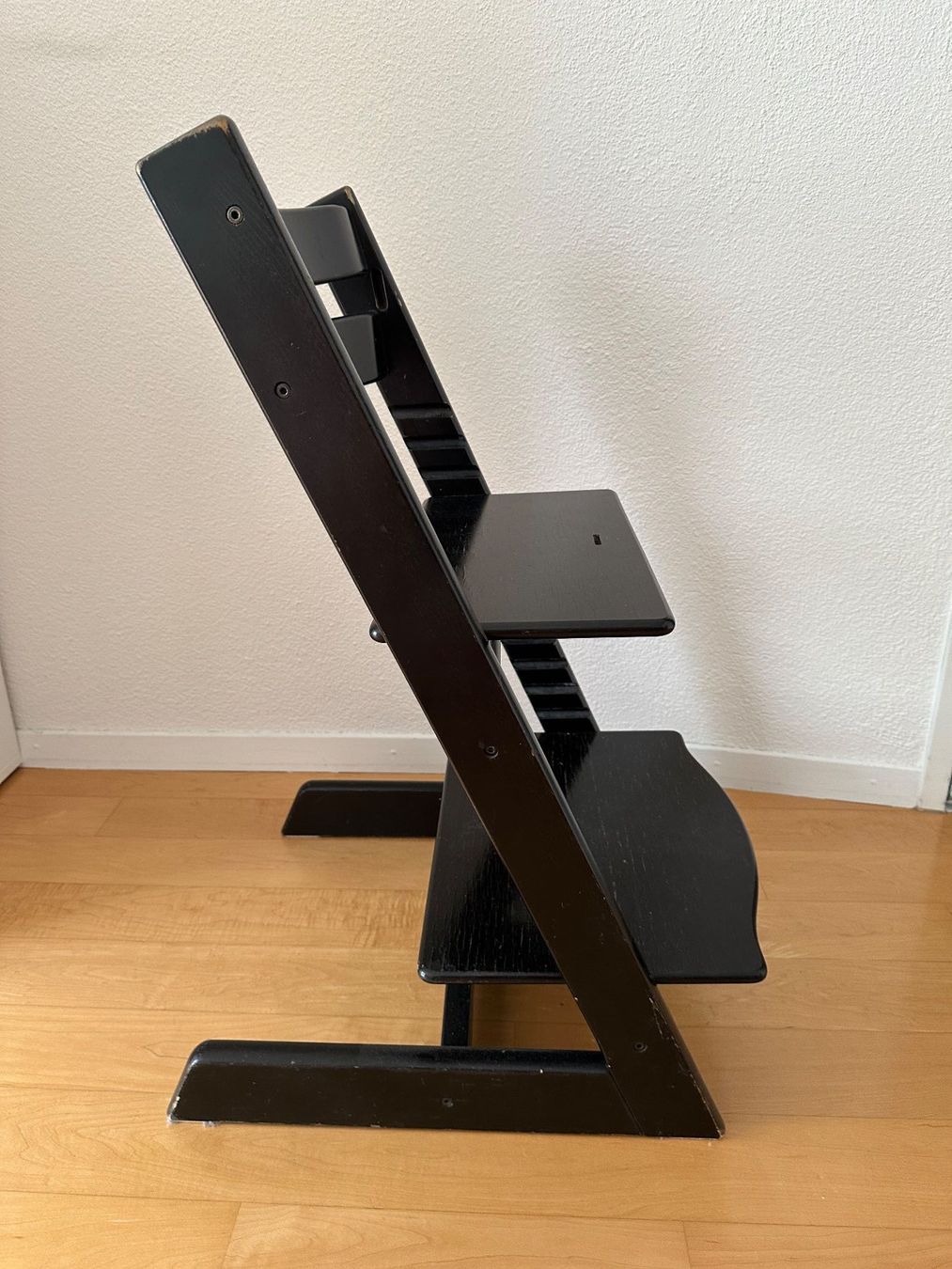 Stokke Hochstühle: Tripp Trapp schwarz – Gebraucht aus Baar von Ladonna 1