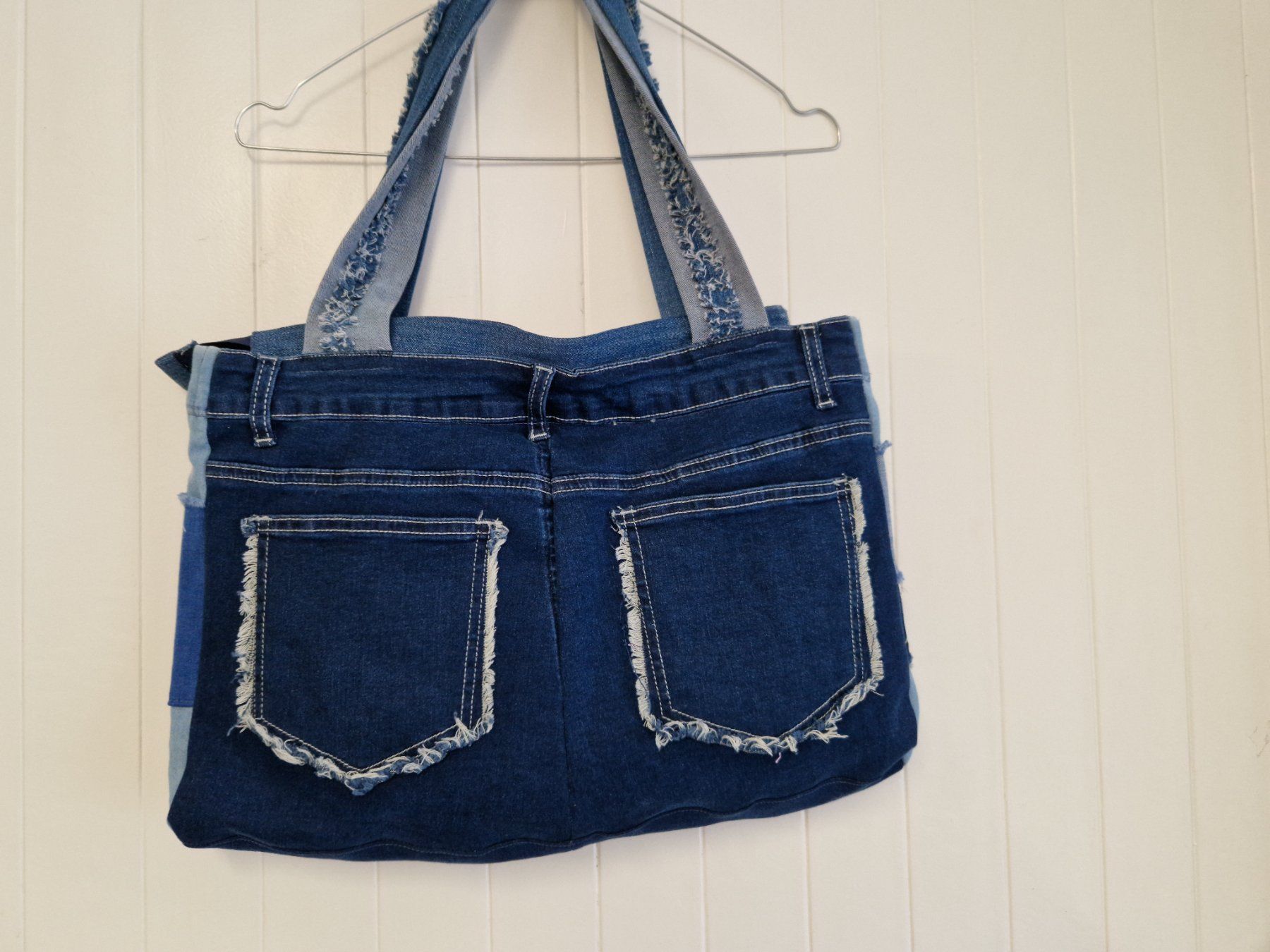 Taschen für Damen: Sac en jeans  fait main – Neu und originalverpackt aus St-Imier von goodber 1