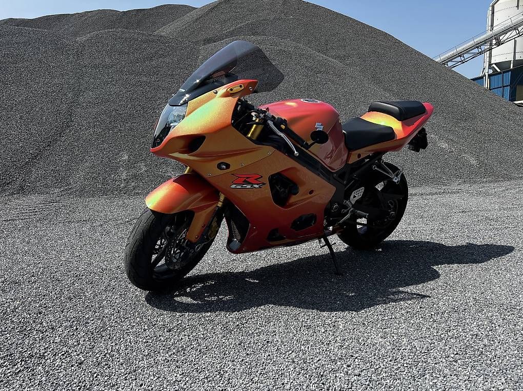 Suzuki Strada: Suzuki GSX-R 1000 K3 – Usato da Stansstad venduto da ombre8