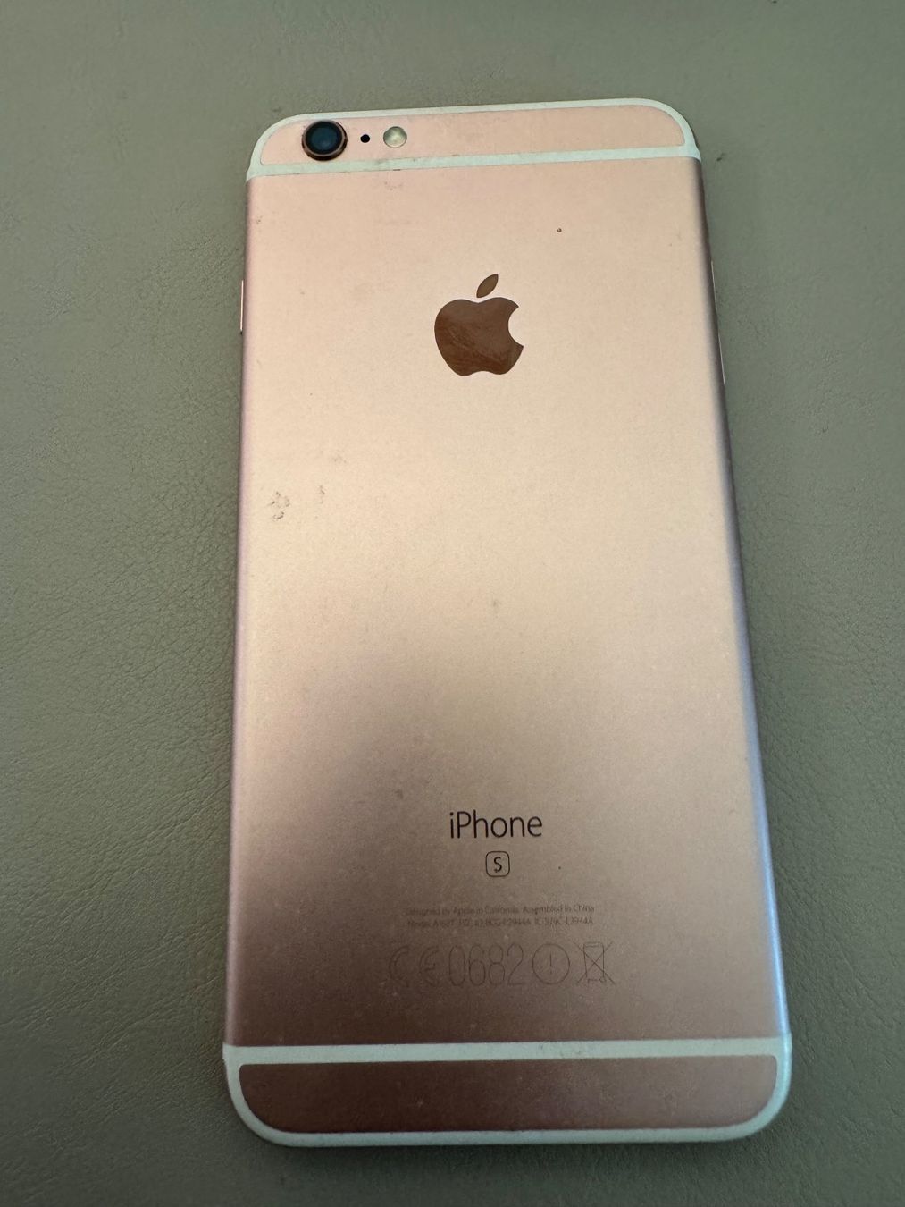 Apple Portables: iPhone 6s Plus – Défectueux à Adliswil par Busys 2