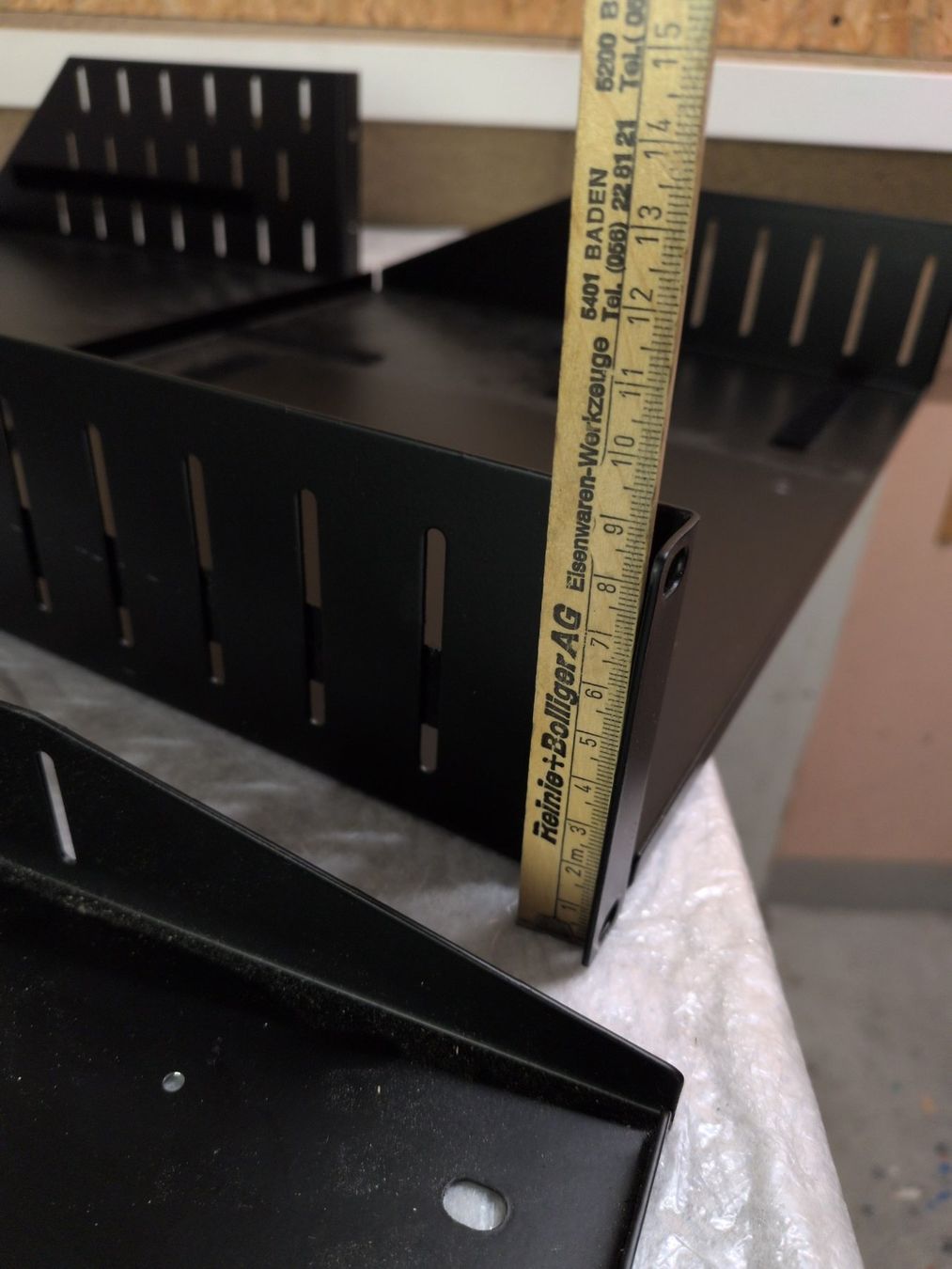 Altri accessori: 4x Rackschubladen 19" verschiedene Grössen – Usato da Basel venduto da Fcol 1
