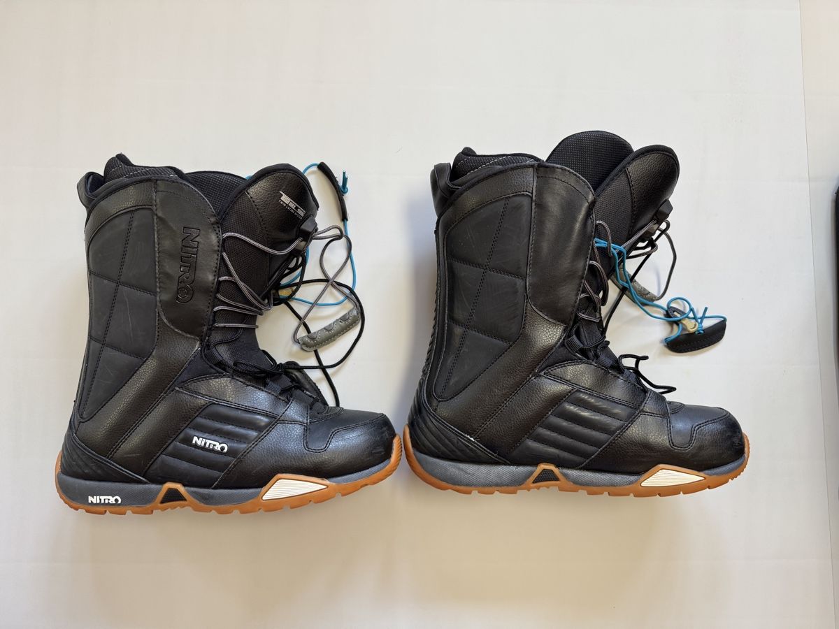 Snowboard Nitro Scarpe da uomo: Nitro Snowboard Boots Set – Usato da Wettingen venduto da daysuna 2