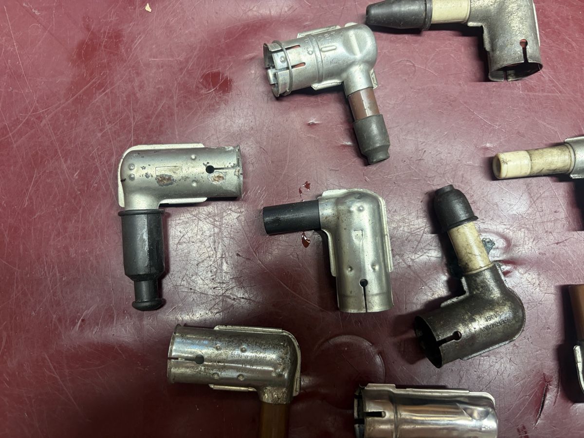 Mofa-Ersatzteile: Div. Mofa Zündkerzenstecker – Gebraucht aus Latterbach von Bbutz98 4