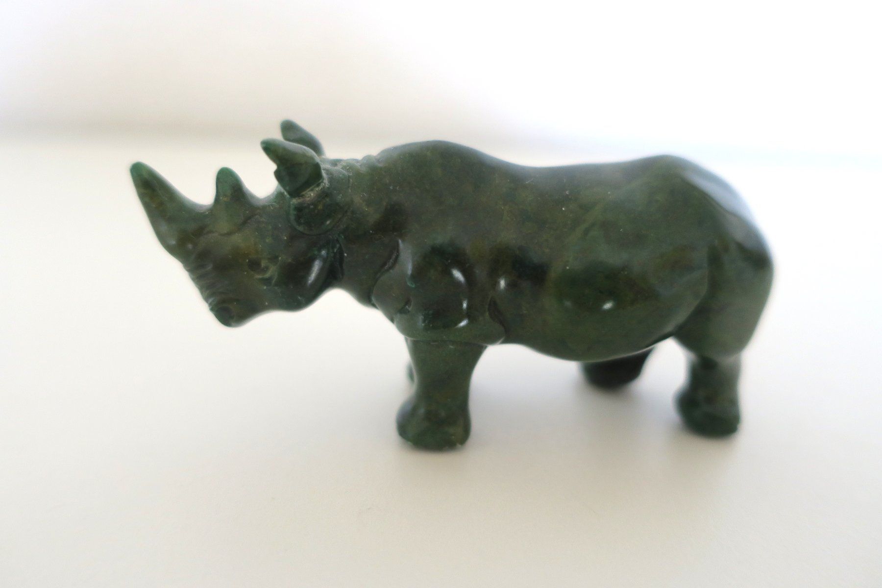 Statuette: Grosse Verdit Figur Nashorn Halbedelstein – Usato da Staad SG venduto da 4bu4