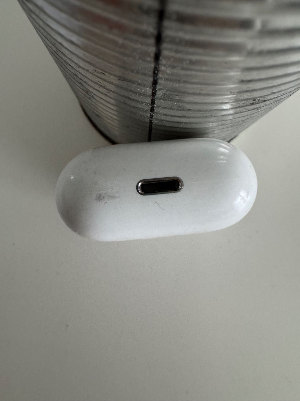 Apple Cuffie: AirPods der 2. Generation – Usato da Adliswil venduto da Busys 4