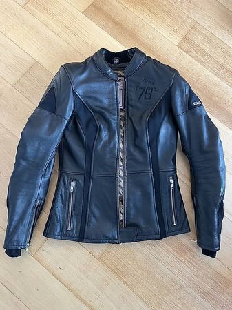 Motorradjacke (Leder) - Preis VB