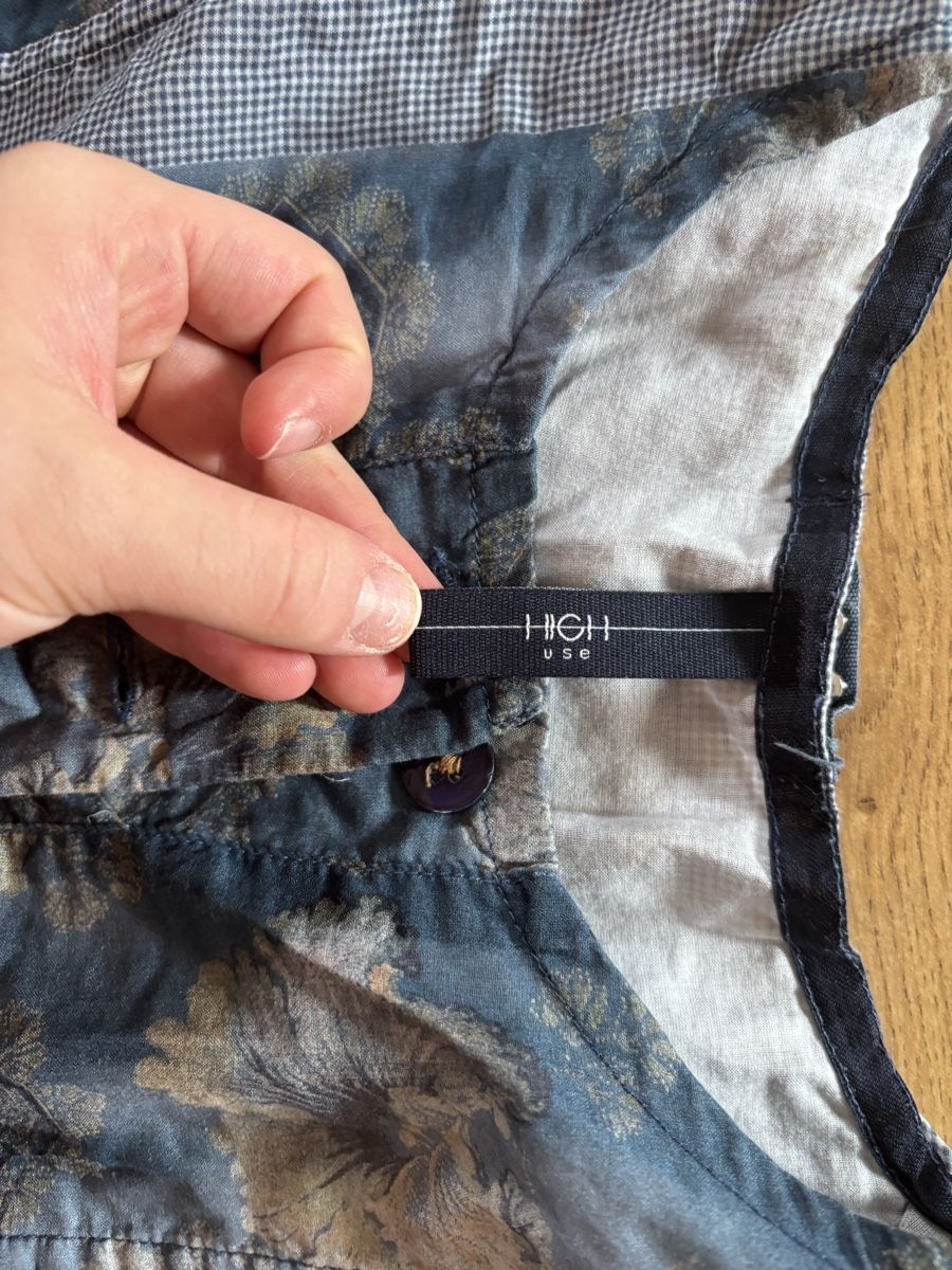 High Blusen: Damen Bluse HIGH use blau gemustert Grösse M  – Neu (gemäss Beschreibung) aus Kirchberg SG von lar_8mw6 2