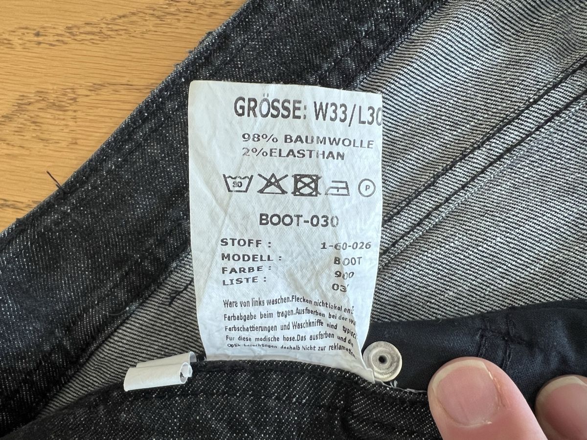 Navyboot Jeans: NAVYBOOT Herren Jeans Anthrazit Grösse 33/30 (2018) – Gebraucht aus Hünenberg von Paddels 2