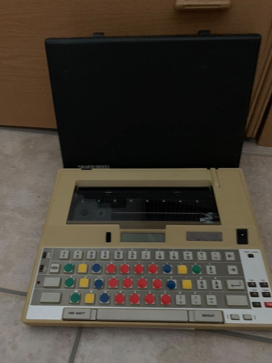Macchine da scrivere: Schreibmaschine – Usato da Neftenbach venduto da Gioia_msc 1