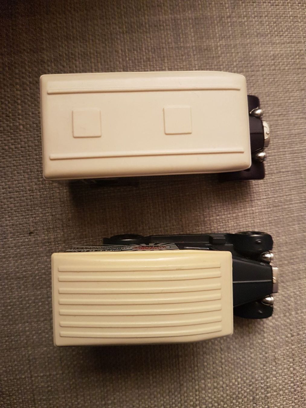 Modellini d'auto: 2 x Lieferwagen 'Days gone' – Usato da Oberengstringen venduto da Sheera7 1