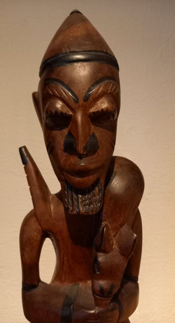 Figurines: 2 Figuren aus massivem Holz. – D'occasion à Weiningen TG par Ried282 3
