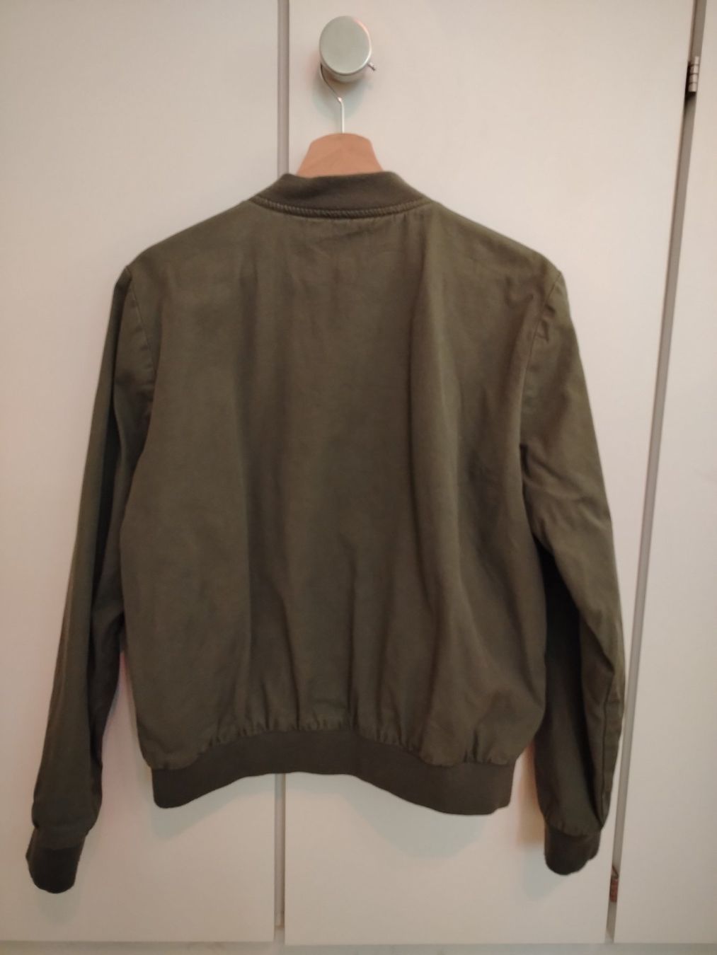 Brandy Melville Giacche: Bomberjacke Brandy Melvile – Nuovo (secondo la descrizione) da Schönenbuch venduto da sop_n7zd 4