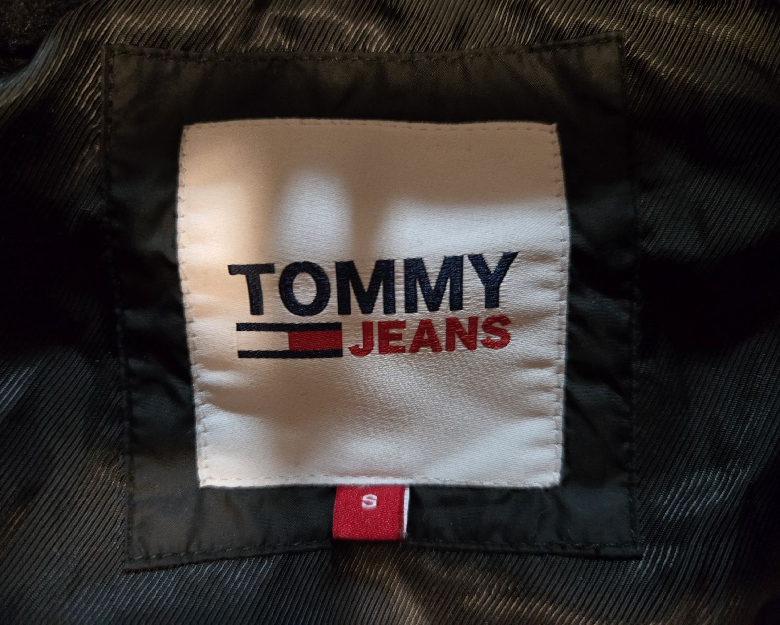 Tommy Hilfiger Giacche: Winterjacke Tommy Hilfiger Gr. S – Usato da Zwingen venduto da crazy84 1
