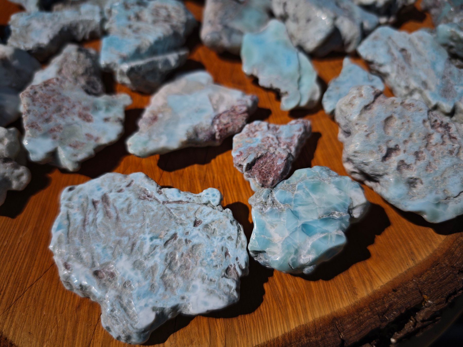 Mineralien & Heilsteine: Larimar Atlantisstein grosses Lot getrommelt 1.4kg – Neu (gemäss Beschreibung) aus St. Margrethen SG von Lichthueter 3