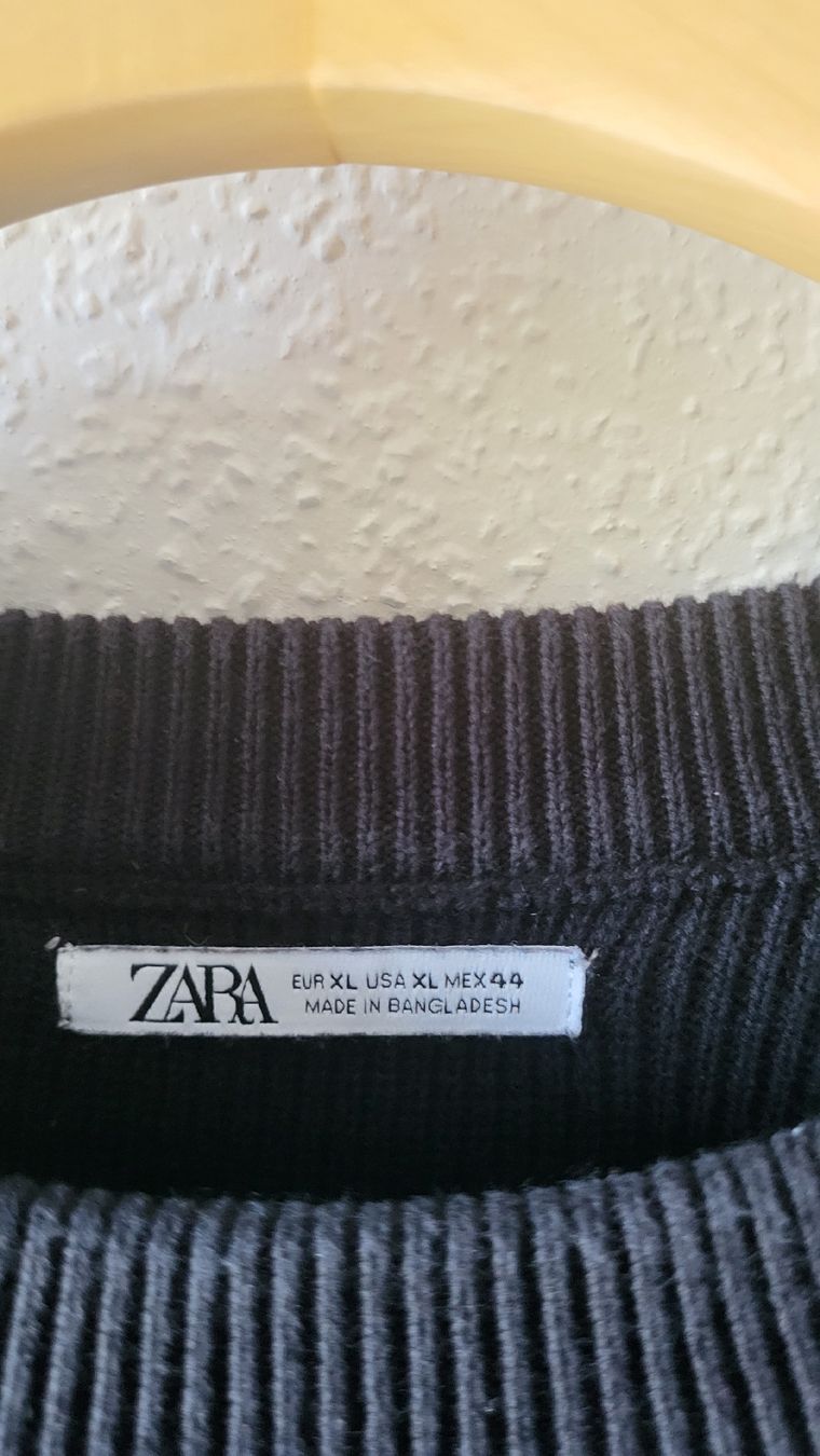 Zara Maglioni & Felpe: Zara Pullover schwarz Grösse XL – Usato da Muttenz venduto da Igma 2