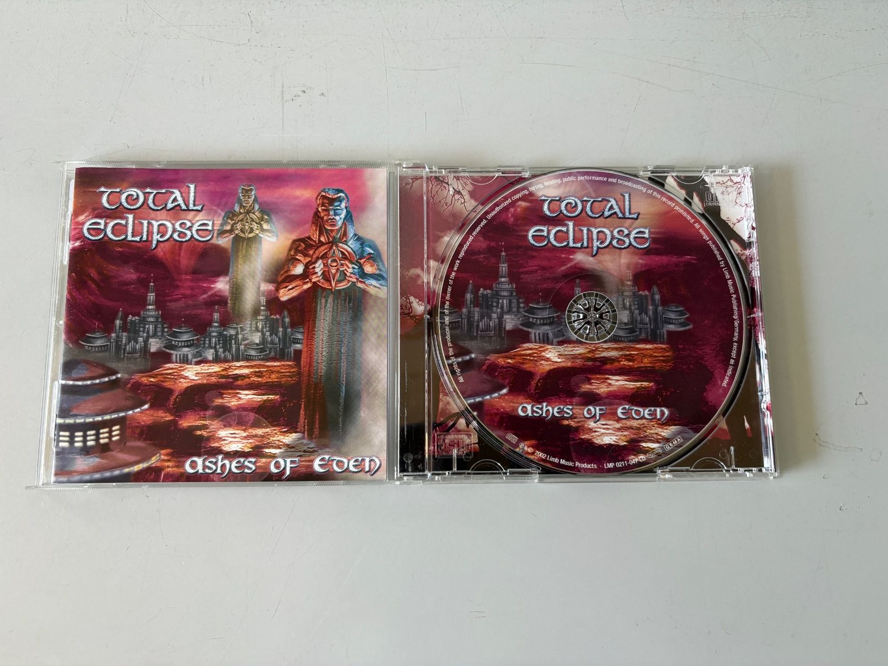 CDs: TOTAL ECLIPSE CD Power Metal – Gebraucht aus Wiedlisbach von Andrisa