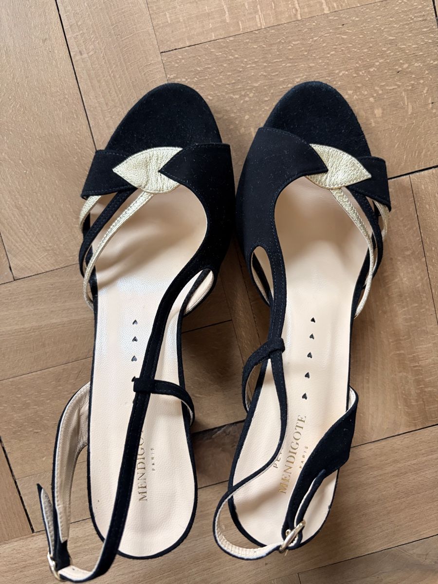 Scarpe da donna: Petite Mendigote Paris Sandale, Gr. 40 – Nuovo (secondo la descrizione) da Zürich venduto da 28881084 7
