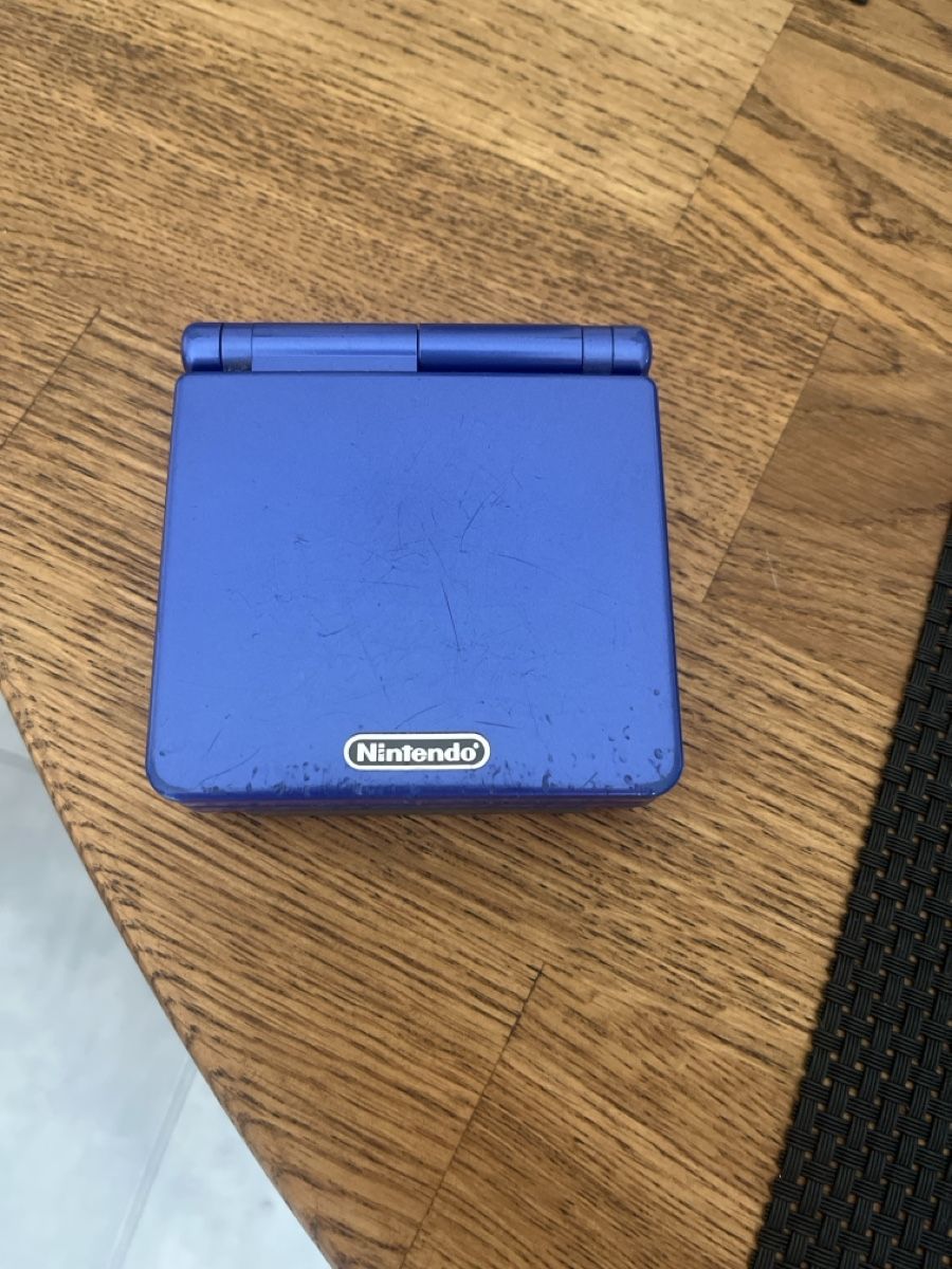 Nintendo Consoles: Console Game Boy Advance SP bleue avec 5 jeux et câble – D'occasion à Vétroz par jer_xgh6 5