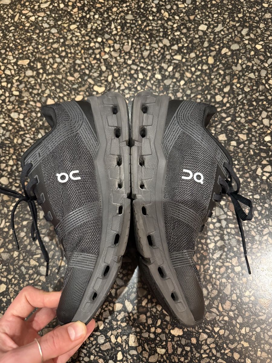 On Scarpe da donna: On running shoes size 38 – Usato da Zürich venduto da gva_r9gs 4