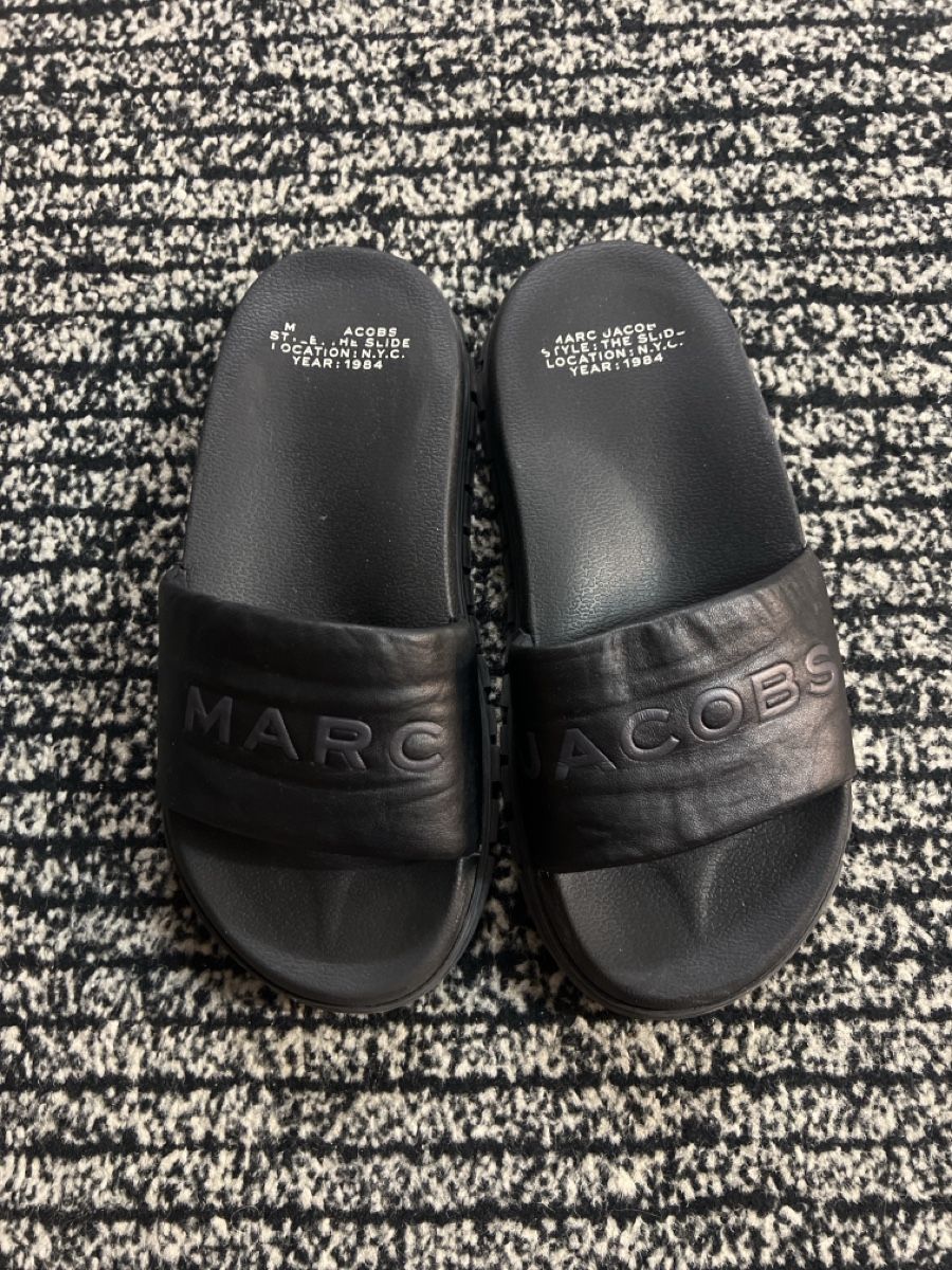 Marc Jacobs Damenschuhe: Marc Jacobs Badeschuhe – Gebraucht aus St.Moritz von MonikaG08