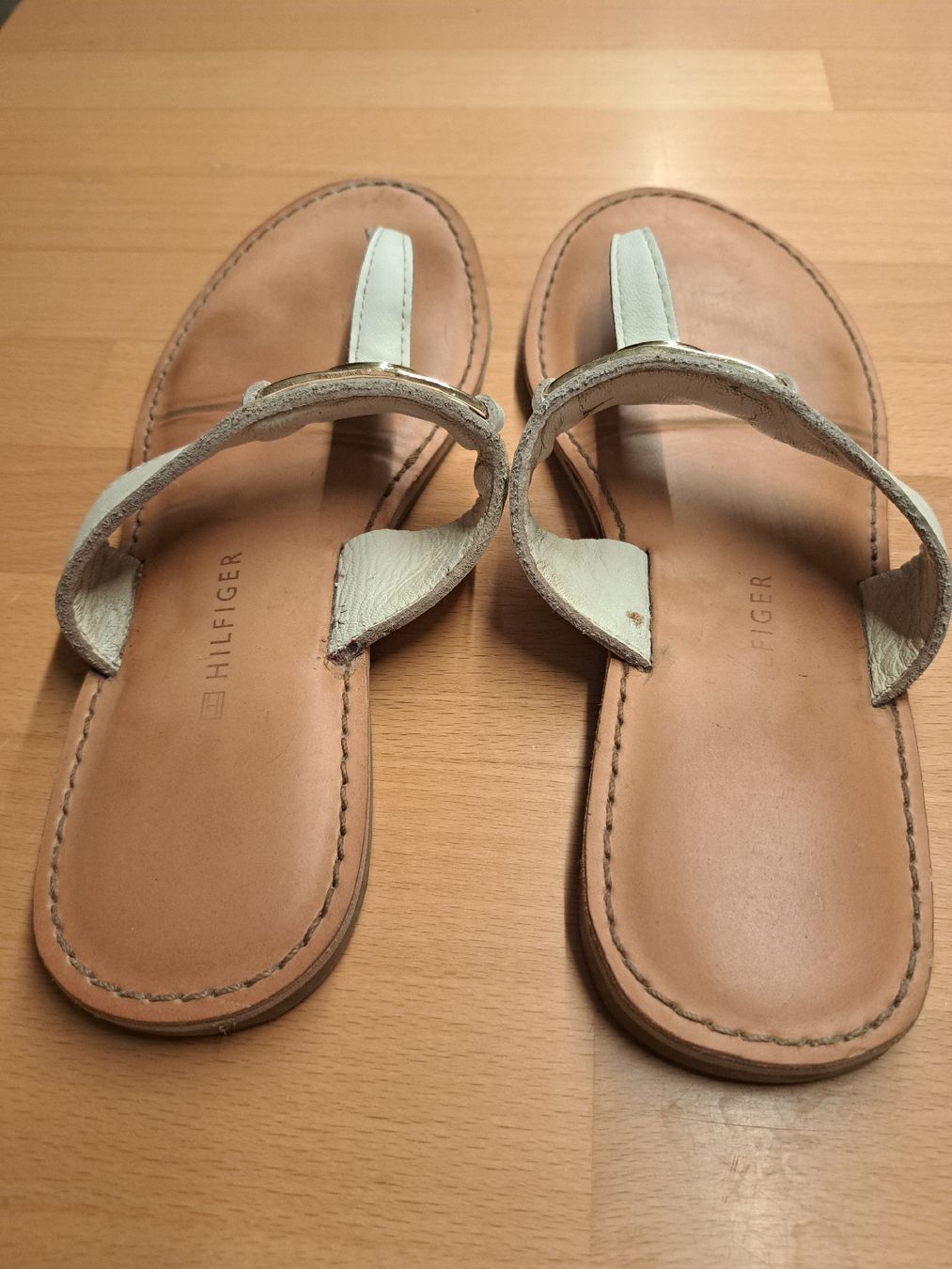 Tommy Hilfiger Scarpe da donna: Hilfiger Sandalen – Usato da Dietikon venduto da ali_5xzv 2