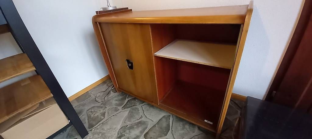 Vitrinen: Vintage Retro Vitrine / Bar / Schrank – Gebraucht aus Salez von EMERCARO