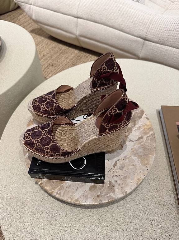 Gucci Chaussures femmes: GUCCI SANDALEN LOGO – Neuf (Voir description) à Schwyz par bofb 3