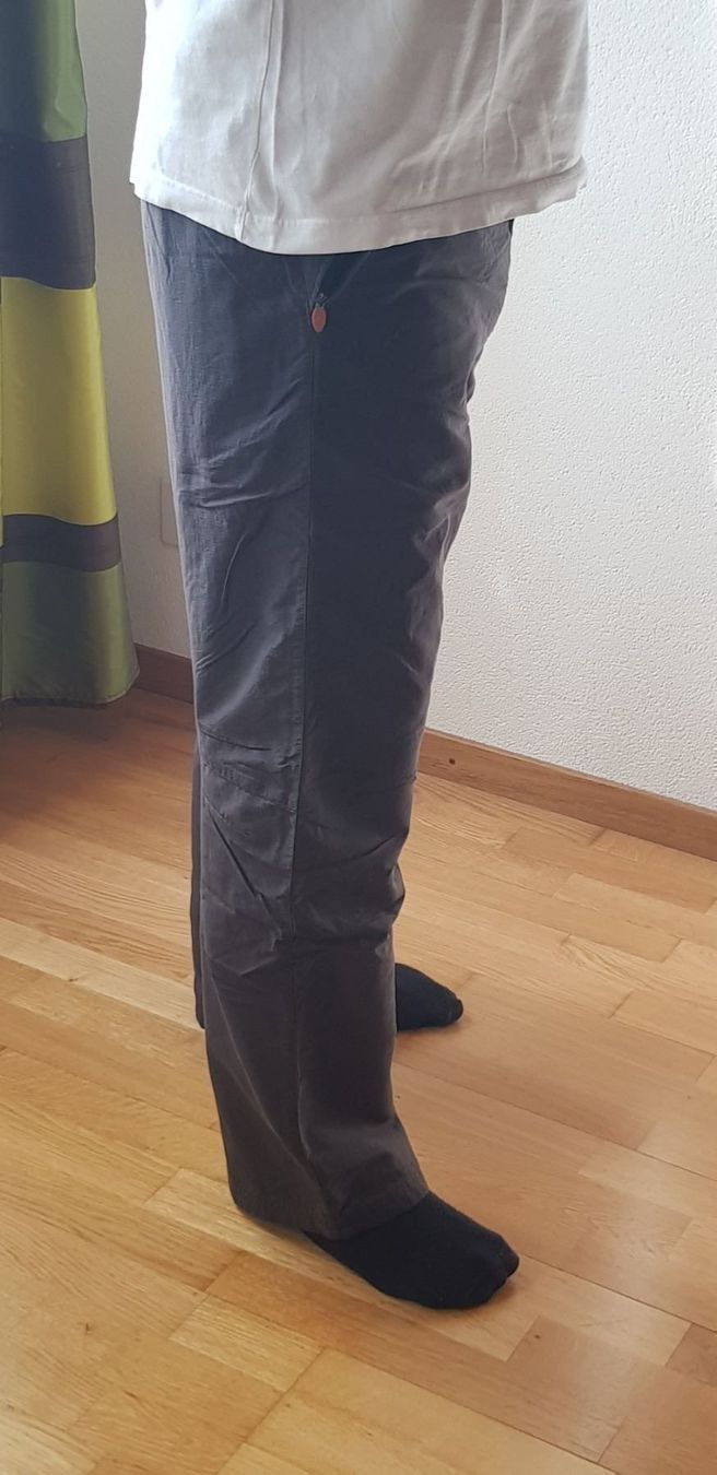 Leggings: Adidas Sporthosen Gr 40 – Usato da Morens FR venduto da Kiscica 1